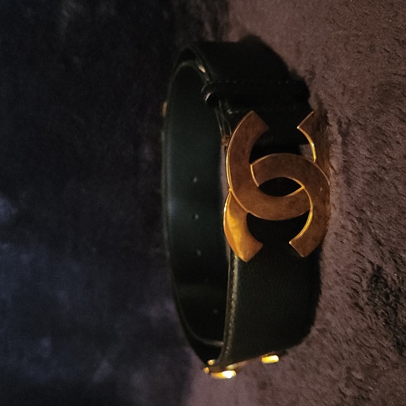 CHANEL Other - Vintage 80's CHANEL Huge Gold CC Leather Waist Belt